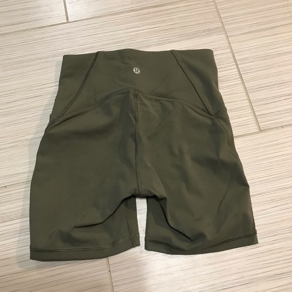 Lululemon Train Times Short (6") Sz 4 Sage *NWOT* - Picture 6 of 7